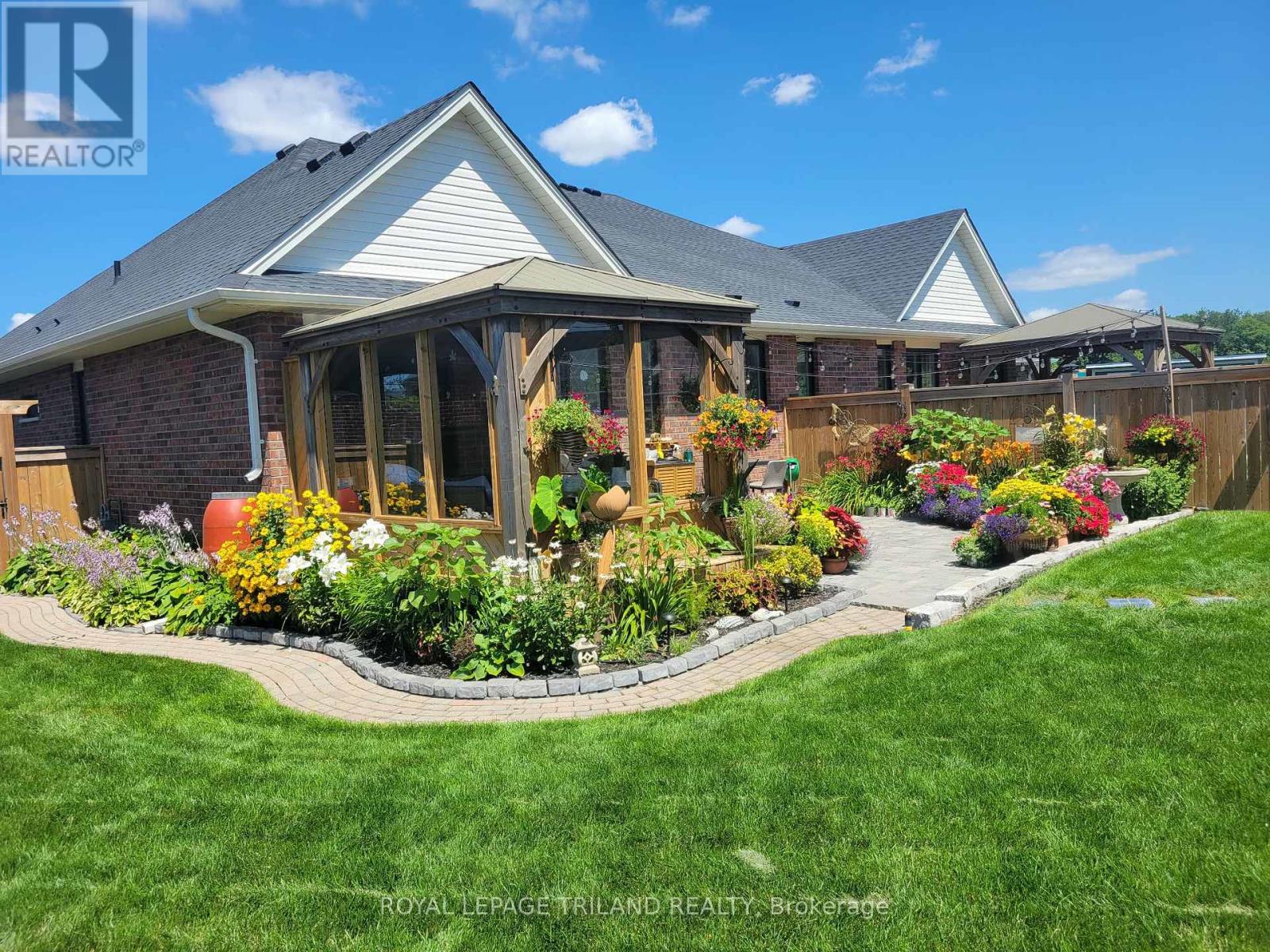 52 Charter Creek Court, St. Thomas, Ontario  N5R 0L3 - Photo 45 - X12810788