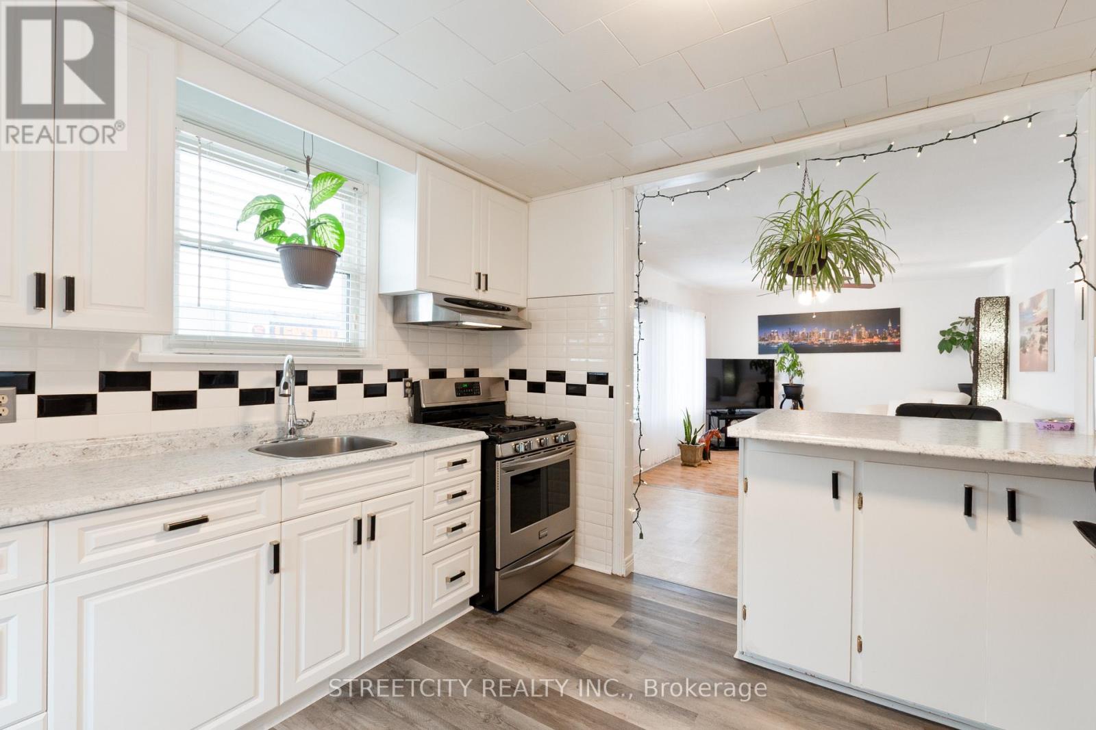 777 Hounsfield Street, Woodstock, Ontario  N4S 1P6 - Photo 16 - X12810804