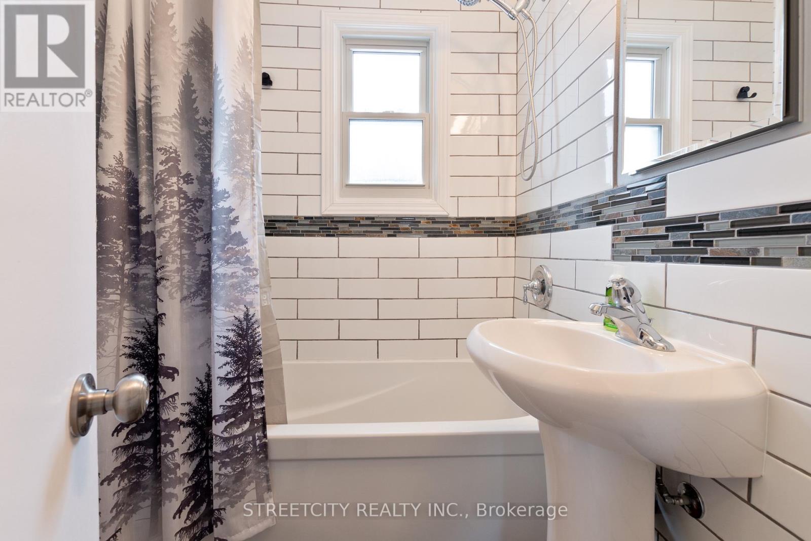 777 Hounsfield Street, Woodstock, Ontario  N4S 1P6 - Photo 21 - X12810804