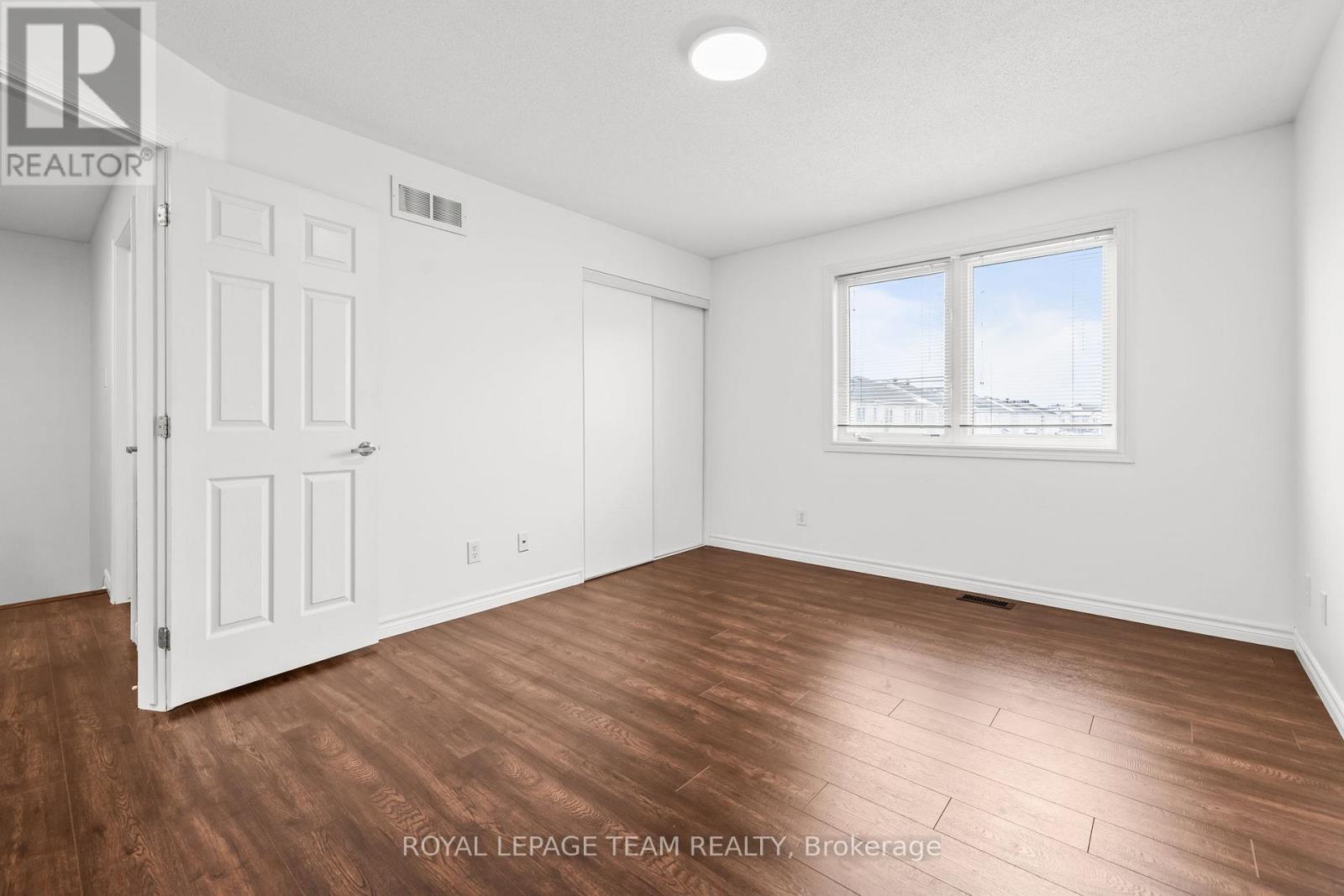 2751 Grand Canal Street, Ottawa, Ontario  K2J 0T1 - Photo 18 - X12810746