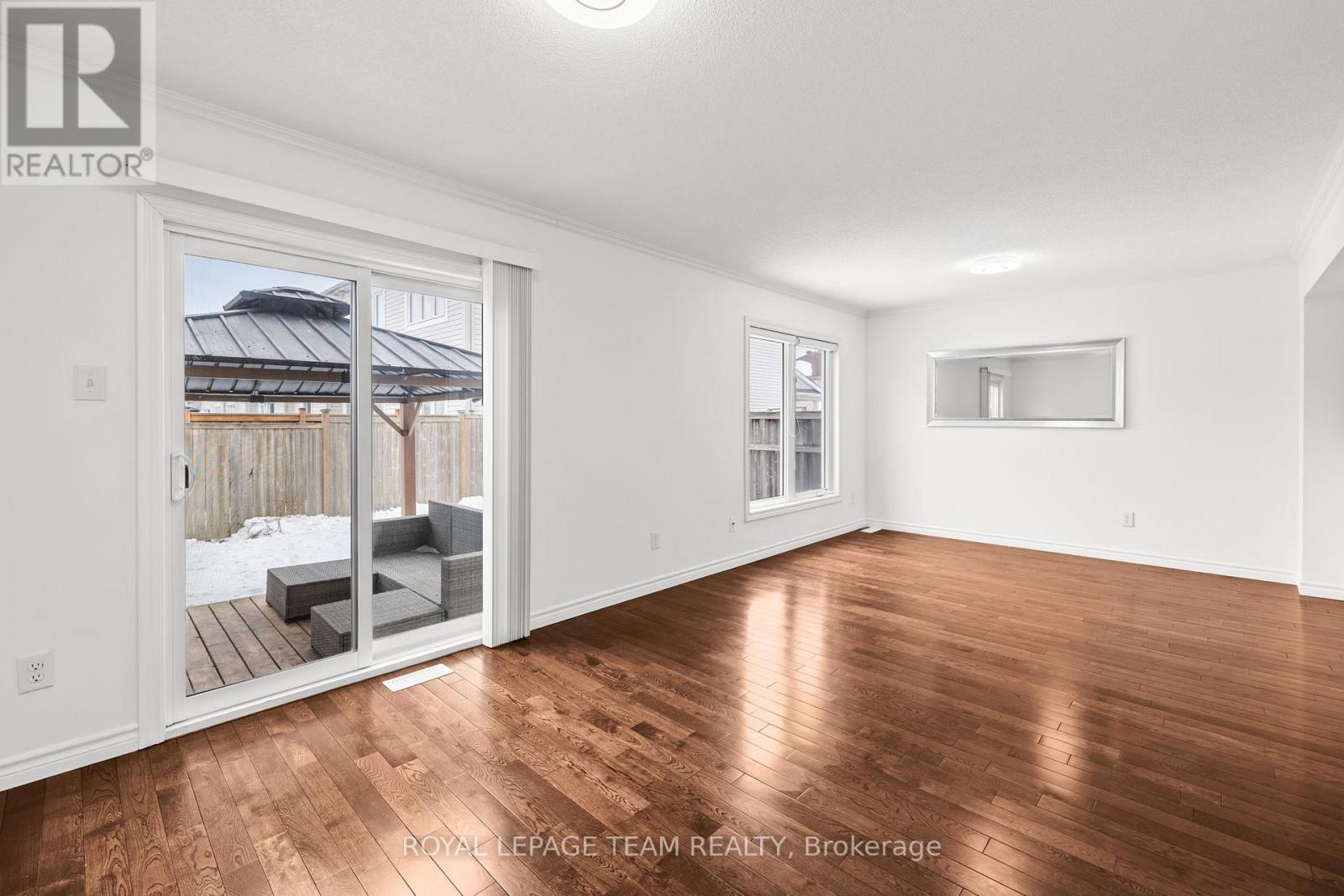 2751 Grand Canal Street, Ottawa, Ontario  K2J 0T1 - Photo 6 - X12810746