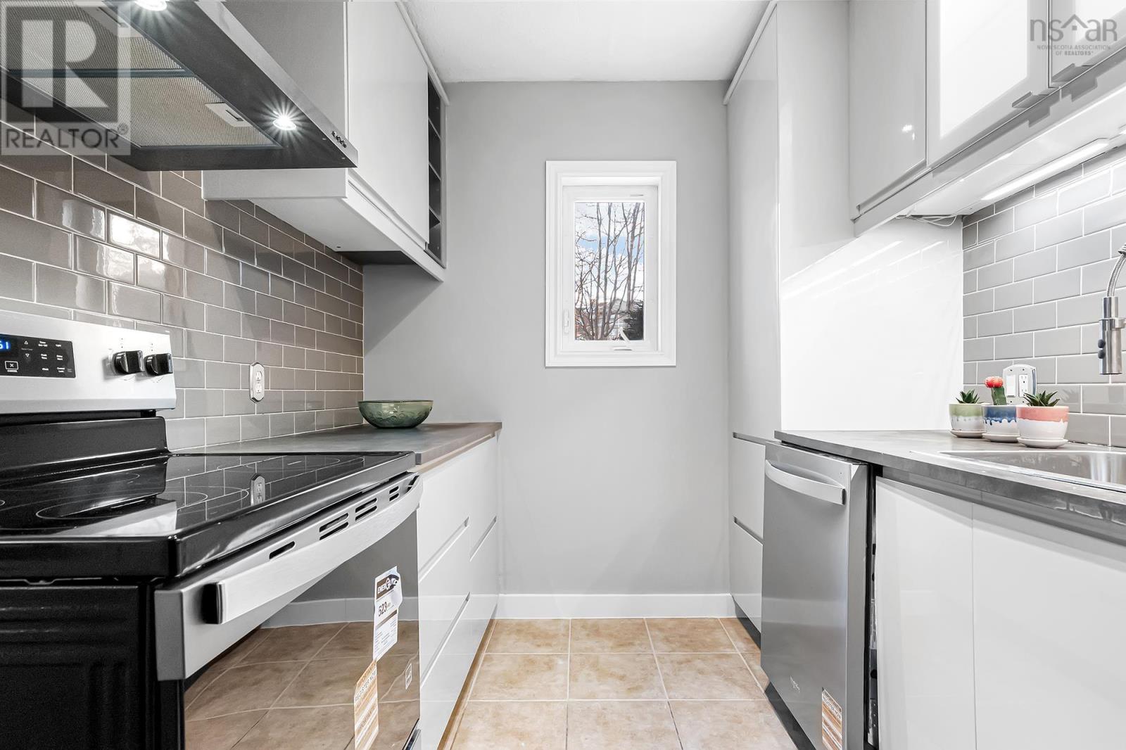 104 158 Farnham Gate Road, Halifax, Nova Scotia  B3K 4X8 - Photo 10 - 202603204