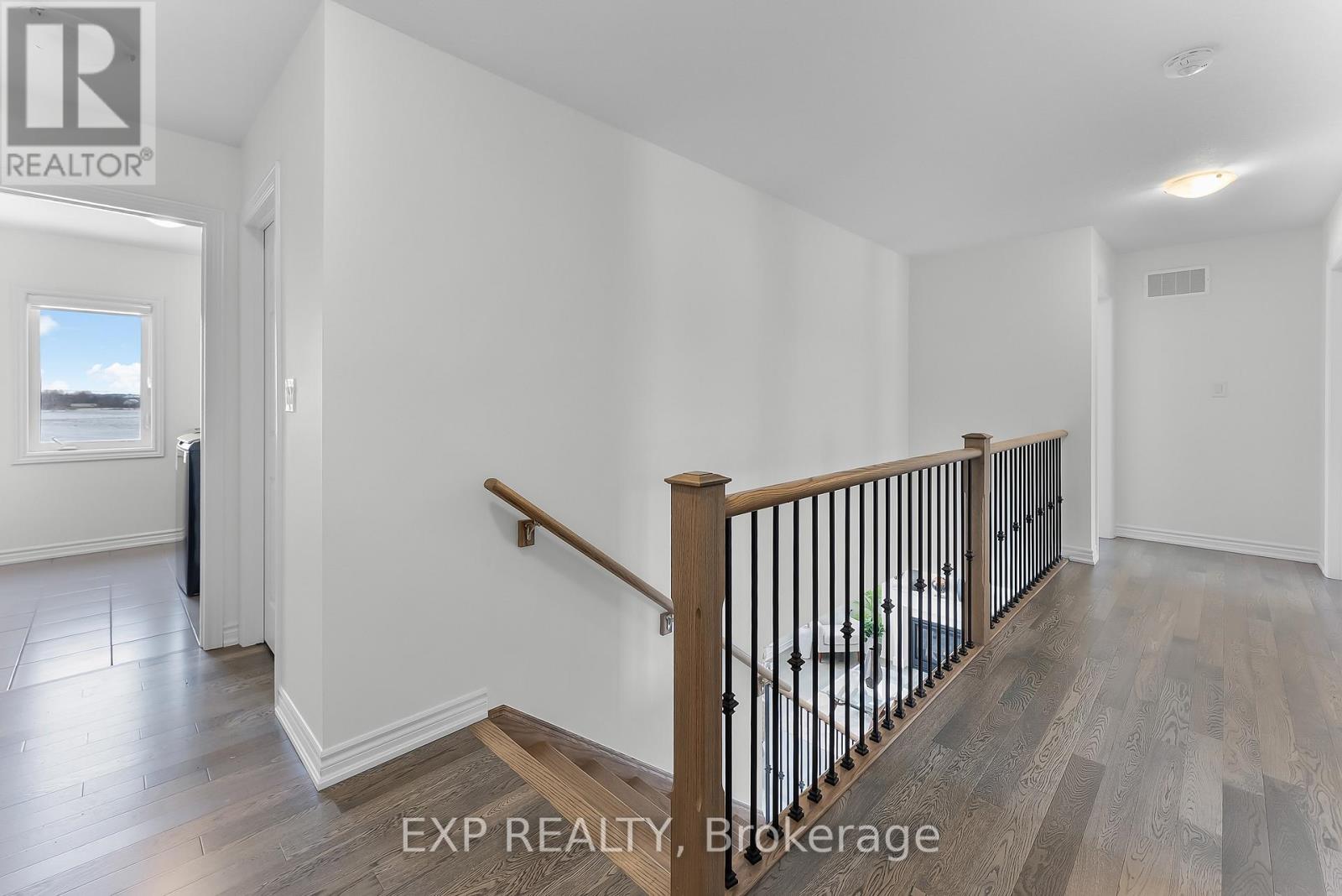 229 Vanilla Trail, Thorold, Ontario  L2V 0L3 - Photo 19 - X12810756