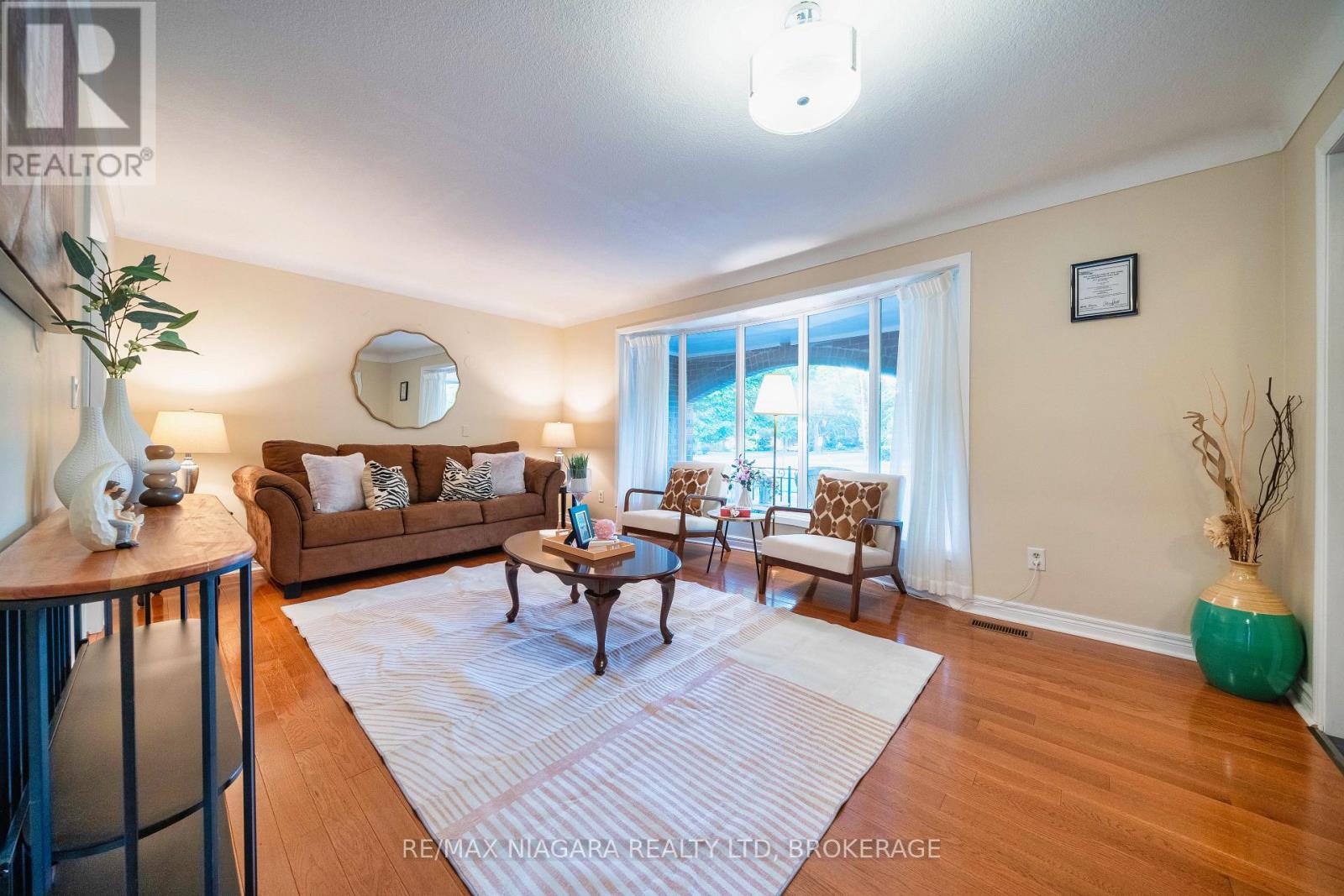 90 Mary Street, Niagara-On-The-Lake, Ontario  L0S 1J0 - Photo 9 - X12810762