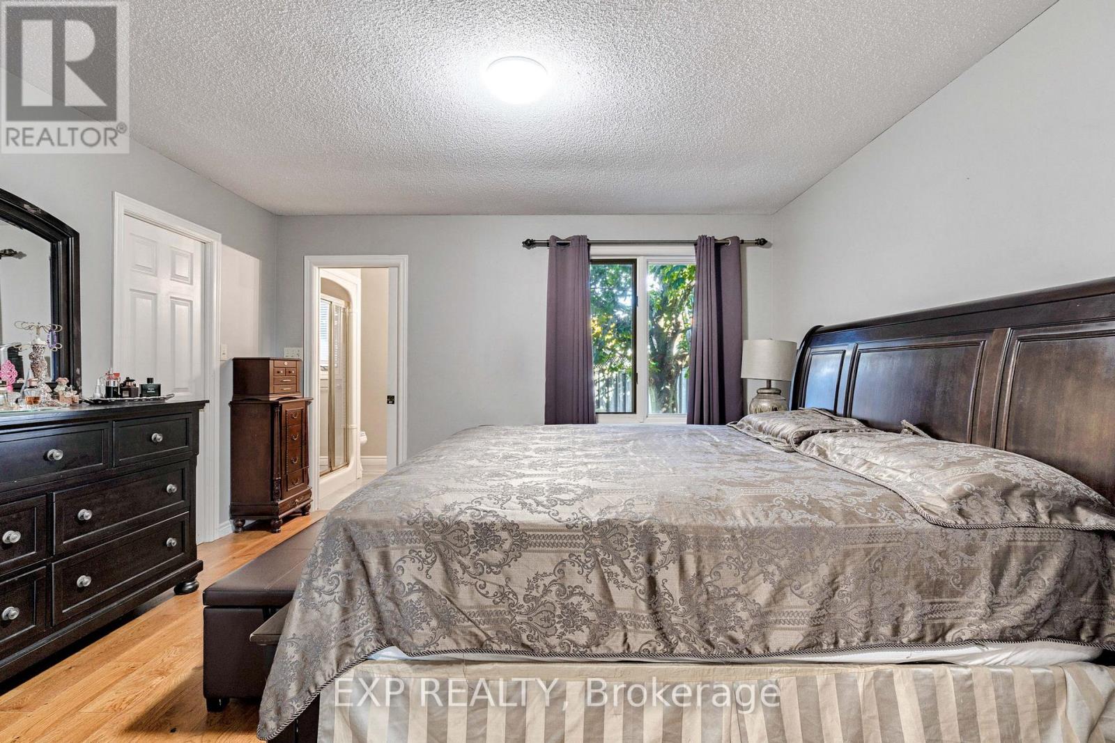 Photo 17 of 49 for 17 Abbey Lane