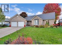 17 ABBEY LANE, South Huron, Ontario