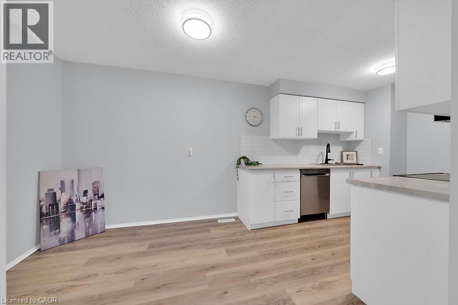 1015 Upper Gage Avenue Unit# 4, Hamilton, Ontario  L8V 4L2 - Photo 14 - 40756643