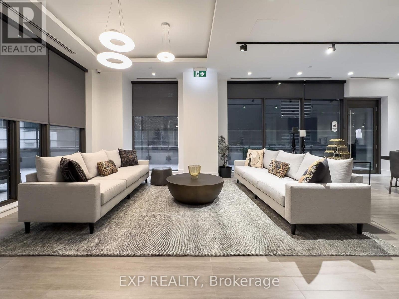 3323 - 28 Widmer Street, Toronto, Ontario  M5V 0T2 - Photo 11 - C12810734