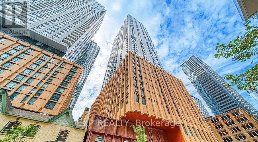 3323 - 28 Widmer Street, Toronto, Ontario  M5V 0T2 - Photo 14 - C12810734