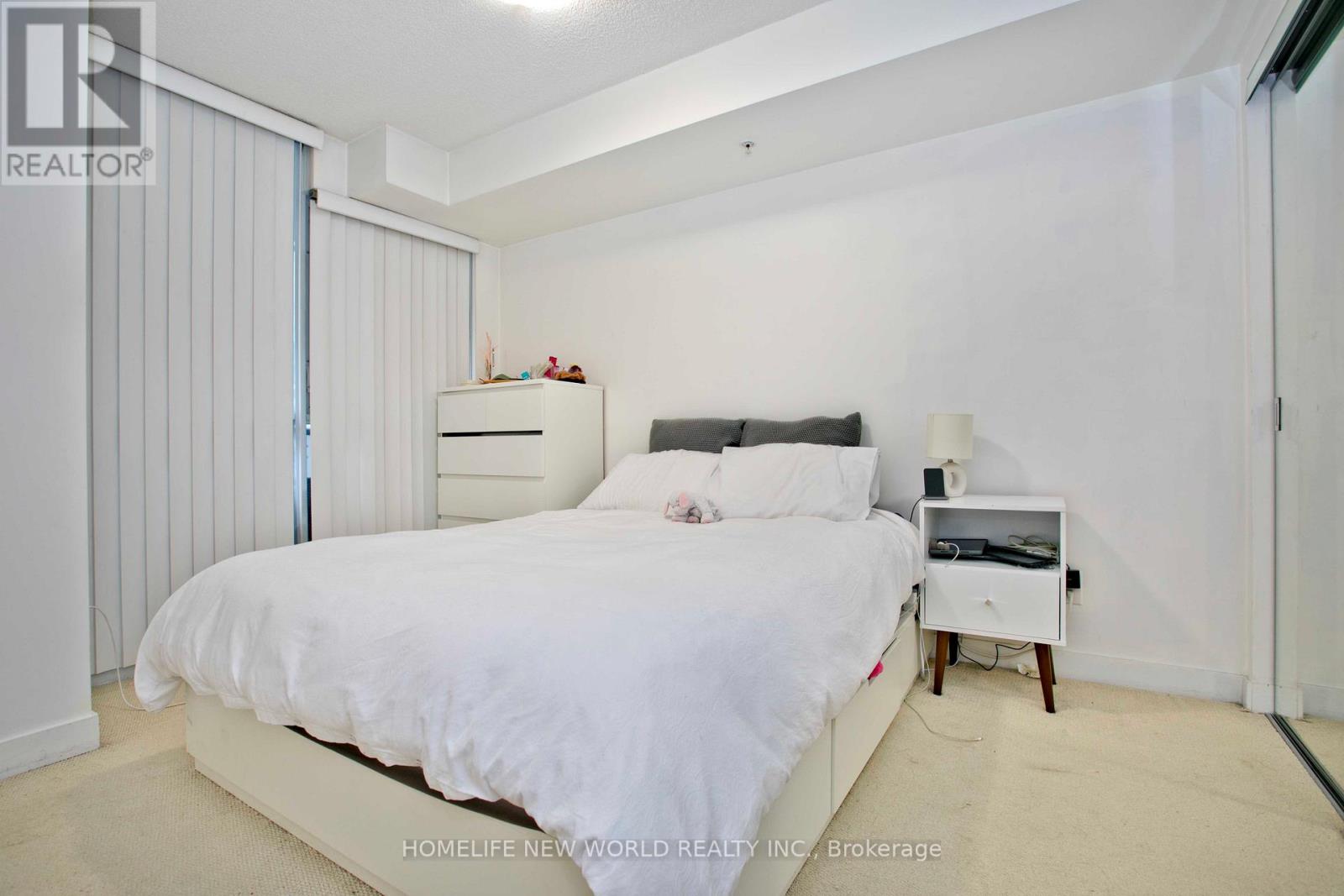 809 - 295 Adelaide Street W, Toronto, Ontario  M5V 0L4 - Photo 11 - C12810768