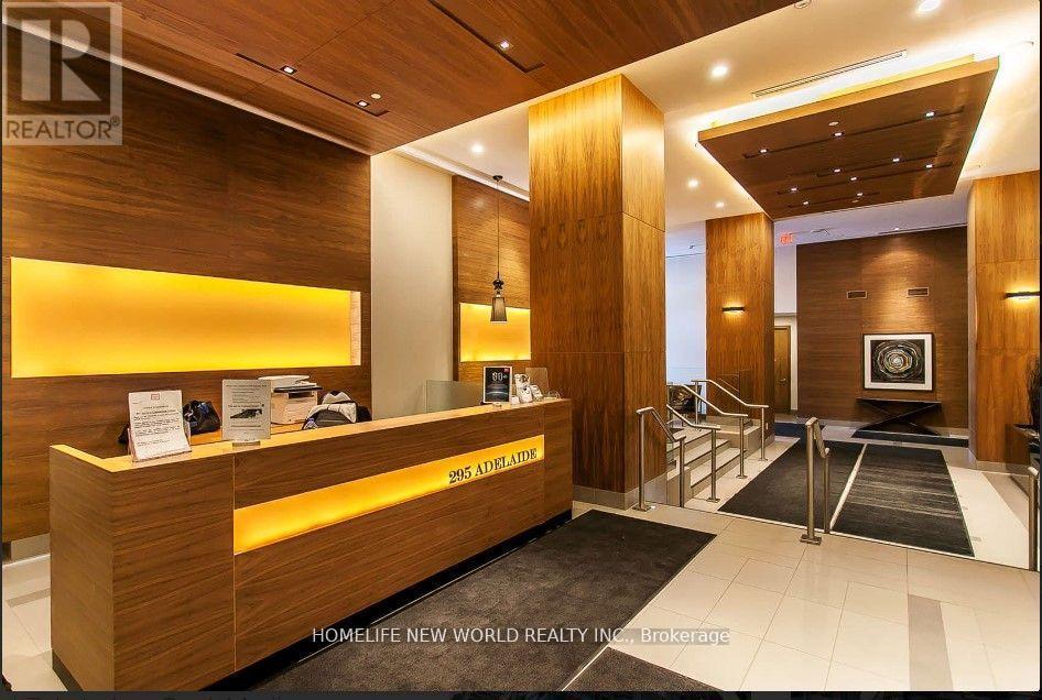 809 - 295 Adelaide Street W, Toronto, Ontario  M5V 0L4 - Photo 2 - C12810768