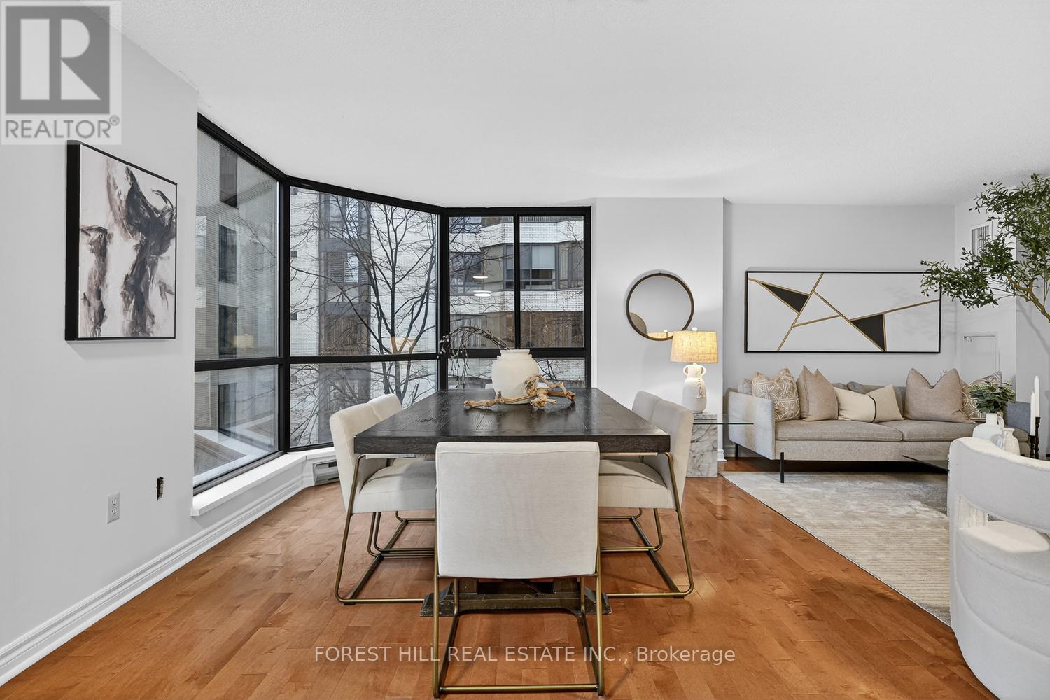 701a - 280 Simcoe Street, Toronto, Ontario  M5T 2Y5 - Photo 9 - C12810770