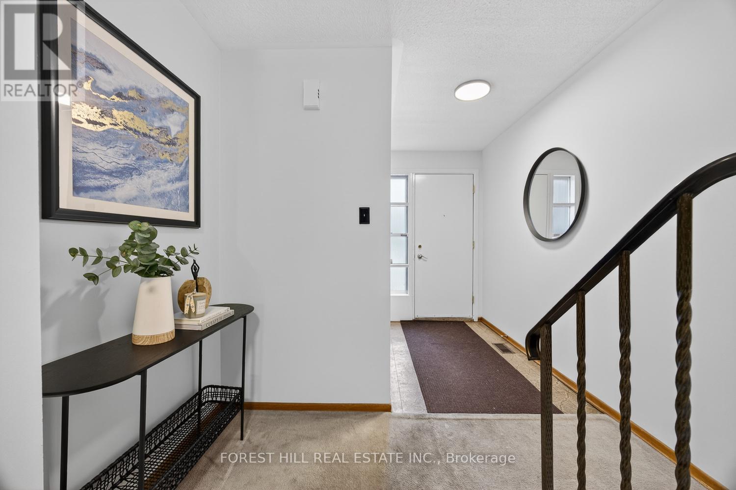 401 Cherokee Boulevard, Toronto, Ontario  M2H 2X1 - Photo 4 - C12810774