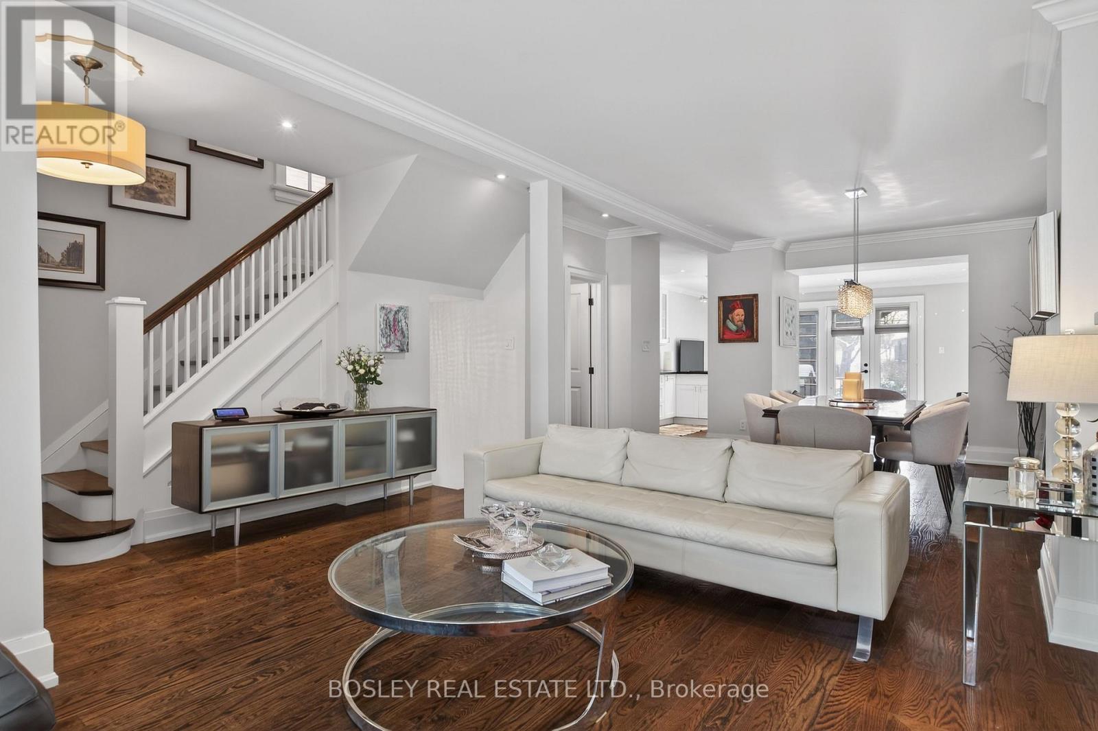 69 Manor Road E, Toronto, Ontario  M4S 1R1 - Photo 4 - C12810786