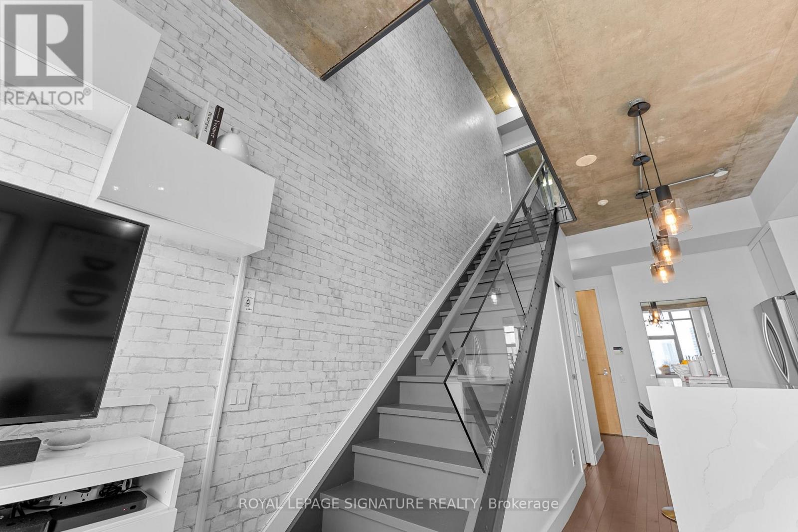 606 - 33 Mill Street, Toronto, Ontario  M5A 3R3 - Photo 15 - C12810794