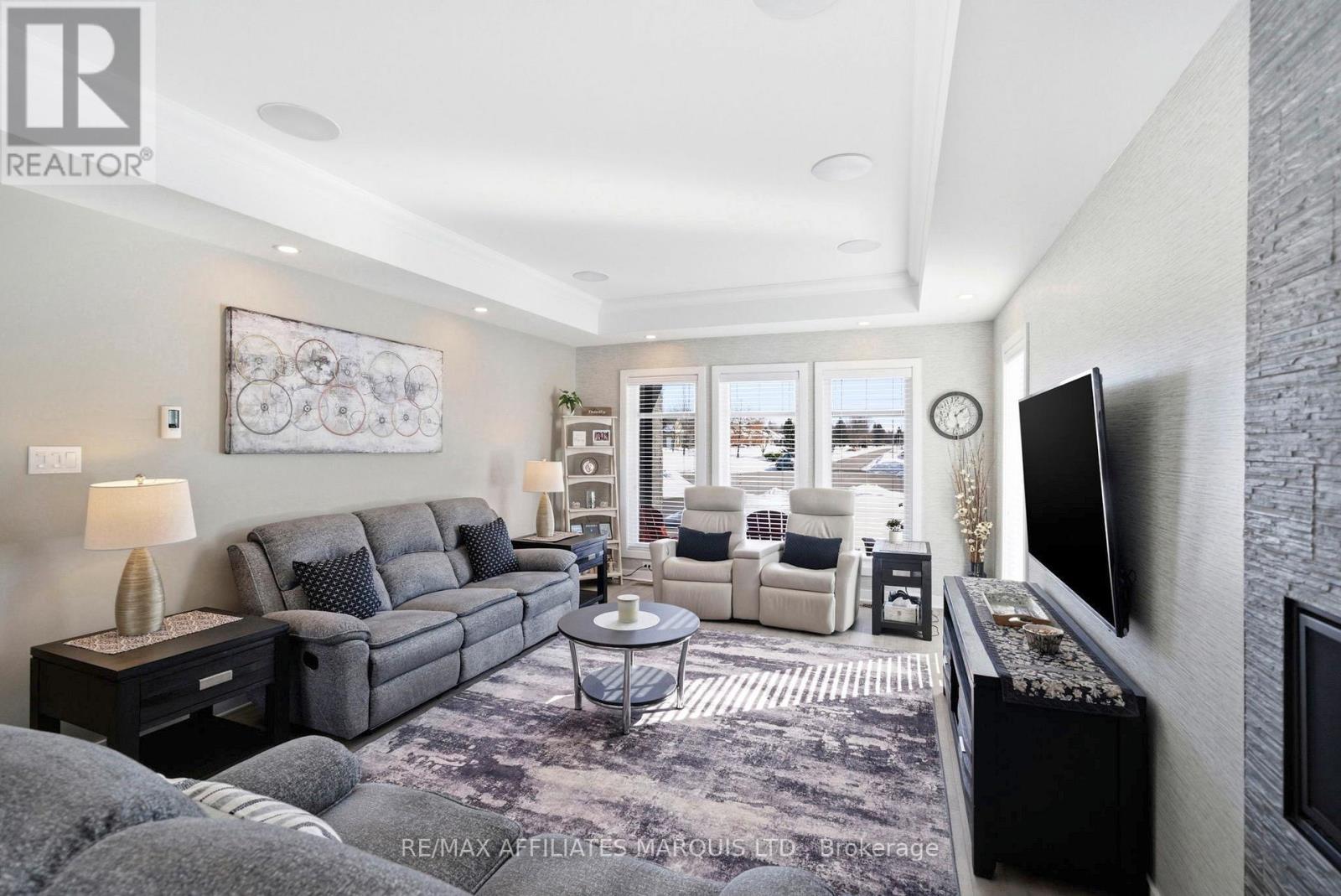 6625 Sutherland Avenue, South Glengarry, Ontario  K6H 7J3 - Photo 3 - X12810790