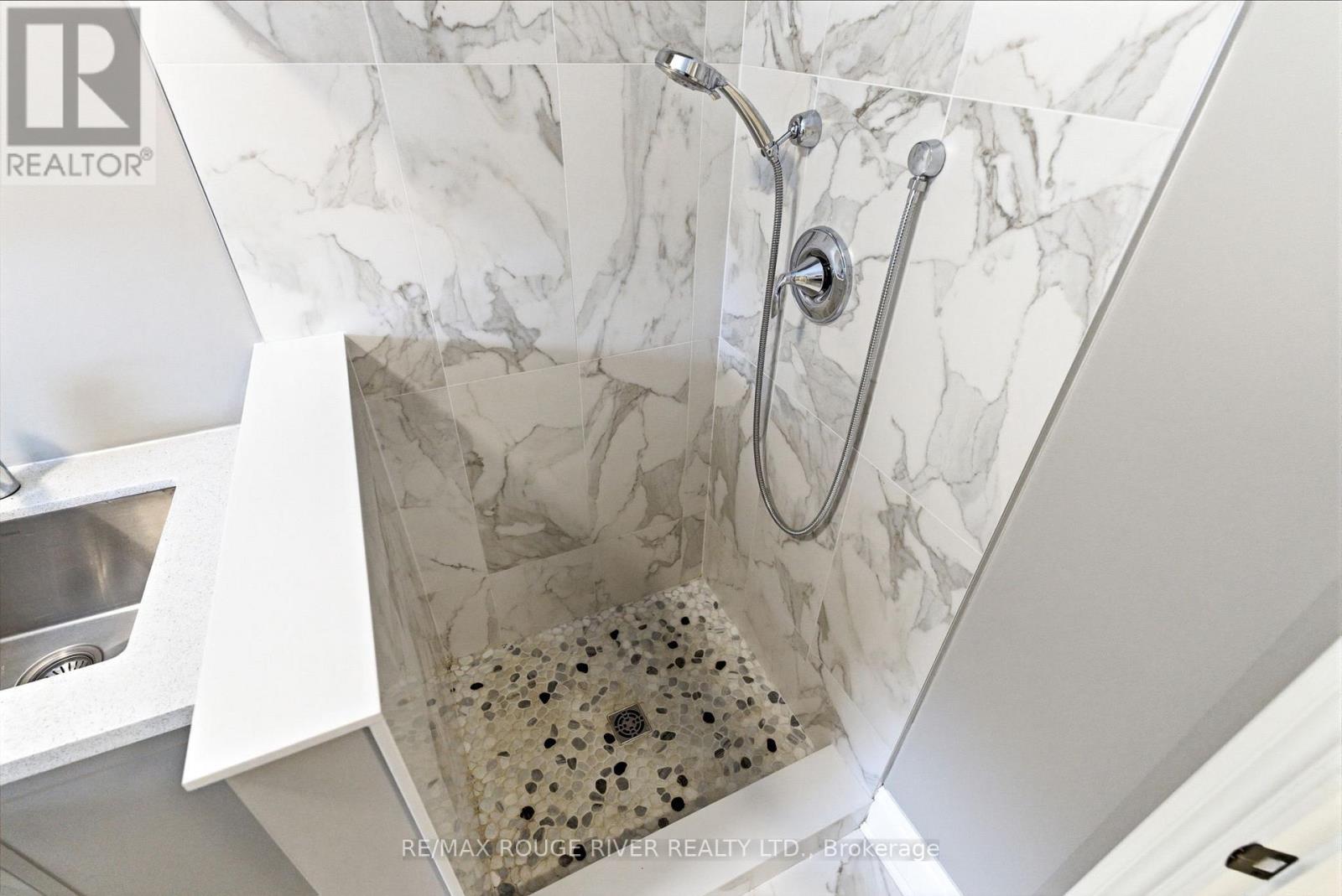 4199 Hwy 2 Highway, Clarington, Ontario L1B 0R5 - Photo 19 - E12810718