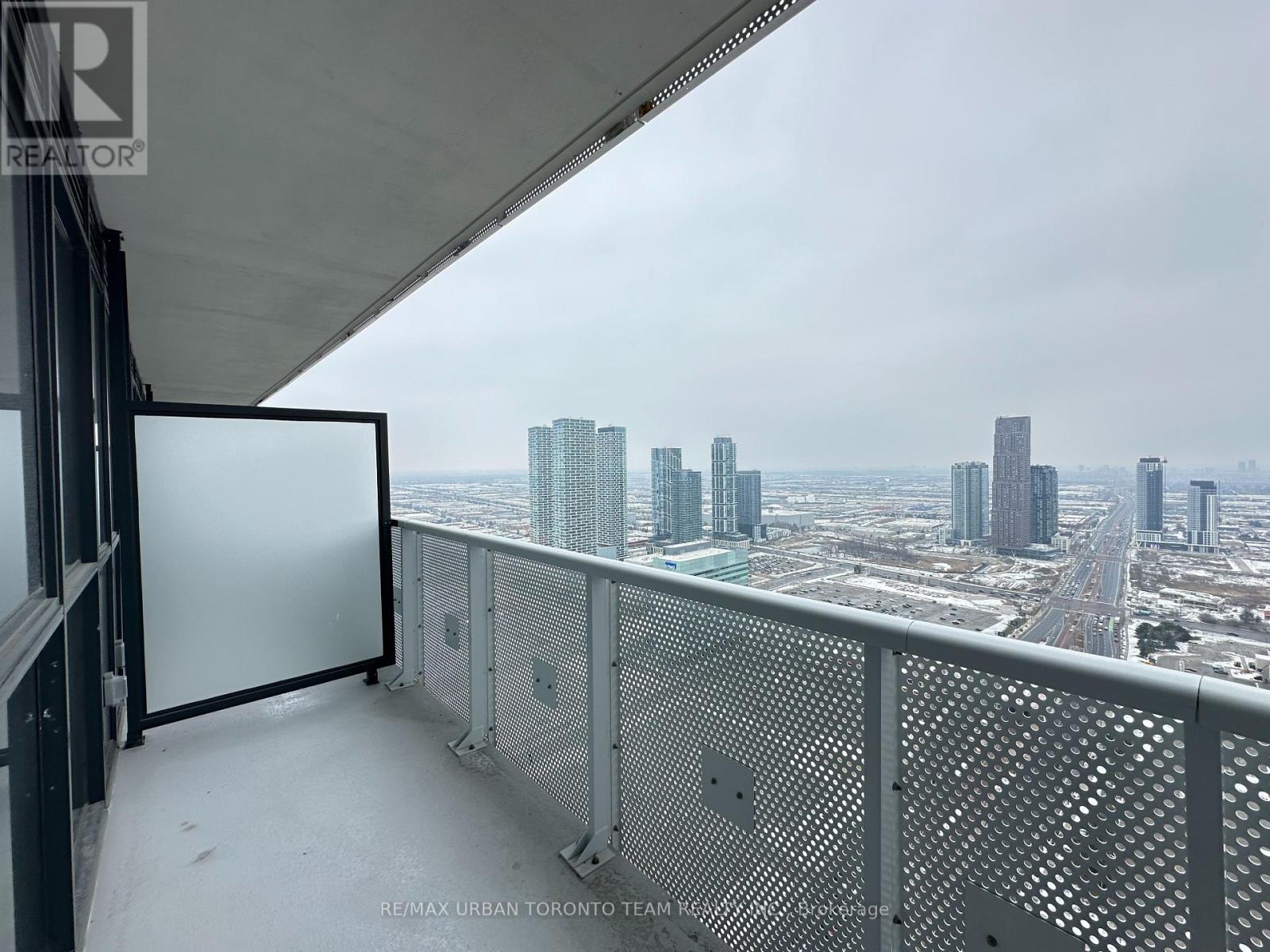 4808 - 8 Interchange Way, Vaughan, Ontario  L4K 5Z7 - Photo 8 - N12810784