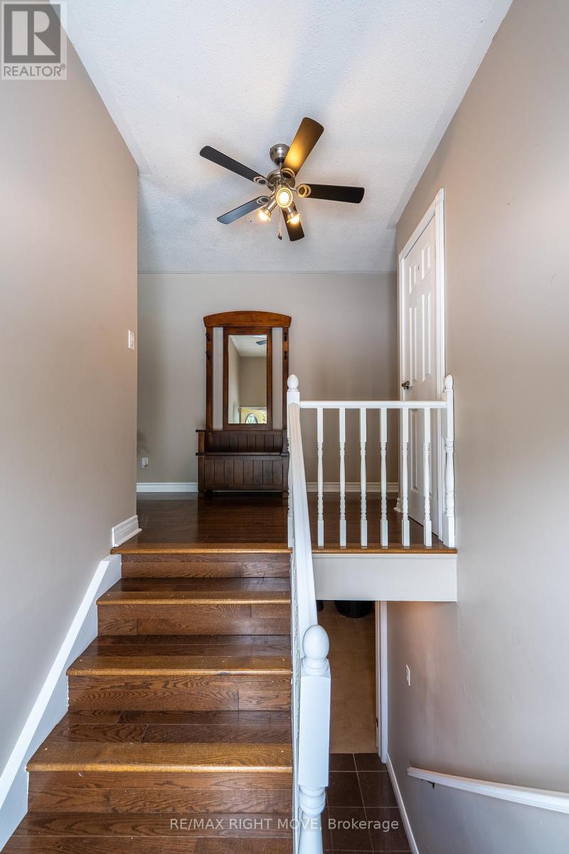 3304 Goldstein Road, Severn, Ontario  L0K 2B0 - Photo 10 - S12810758