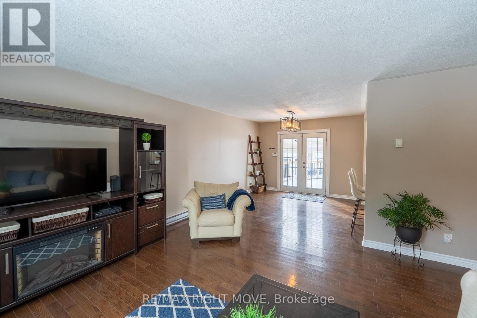 3304 Goldstein Road, Severn, Ontario  L0K 2B0 - Photo 13 - S12810758