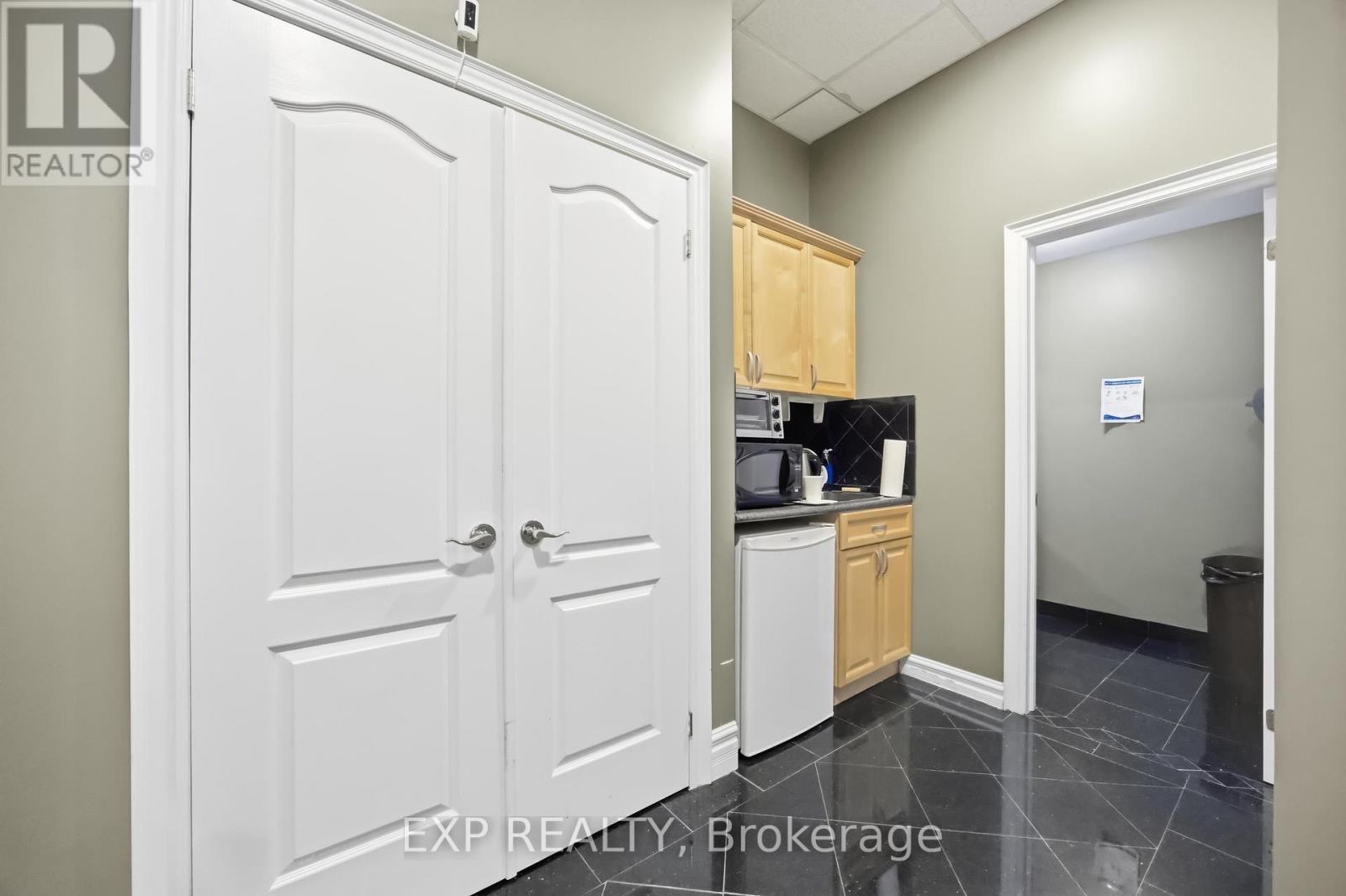 22 - 120 West Beaver Creek Road, Richmond Hill, Ontario  L4B 1L2 - Photo 21 - N12785740