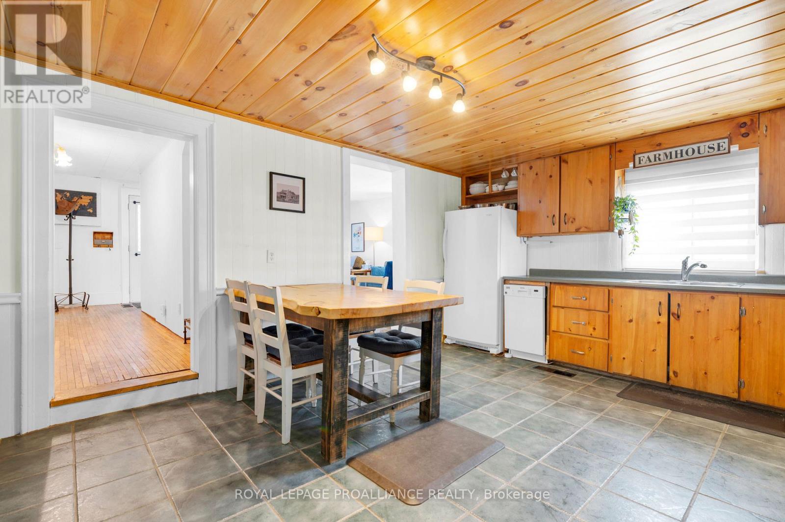 369 5th Concession Road S, Addington Highlands, Ontario  K0H 1P0 - Photo 10 - X12807394