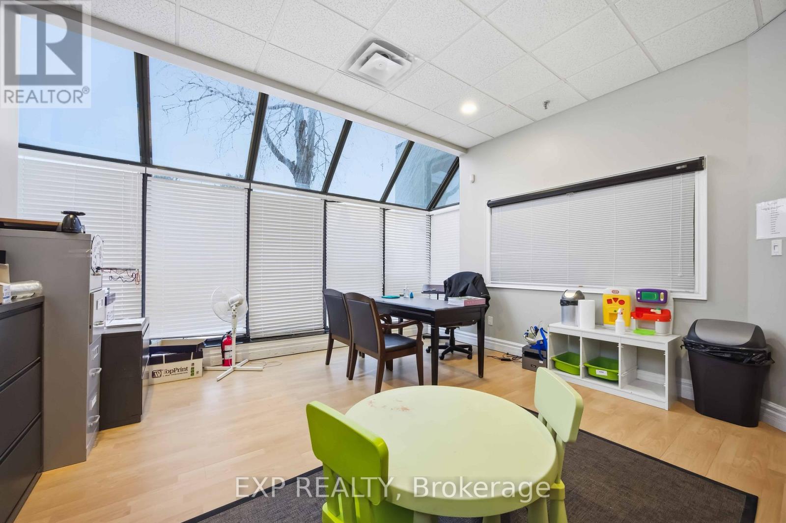 22 - 120 West Beaver Creek Road, Richmond Hill, Ontario  L4B 1L2 - Photo 29 - N12785740