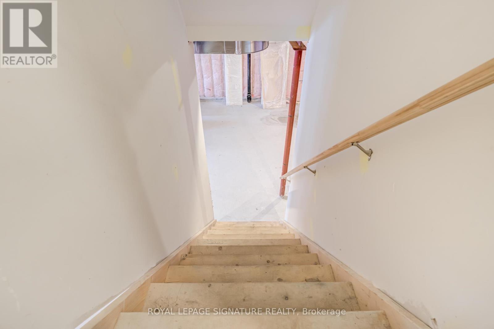 71 Maple Fields Circle, Aurora, Ontario  L4G 3X6 - Photo 43 - N12792666