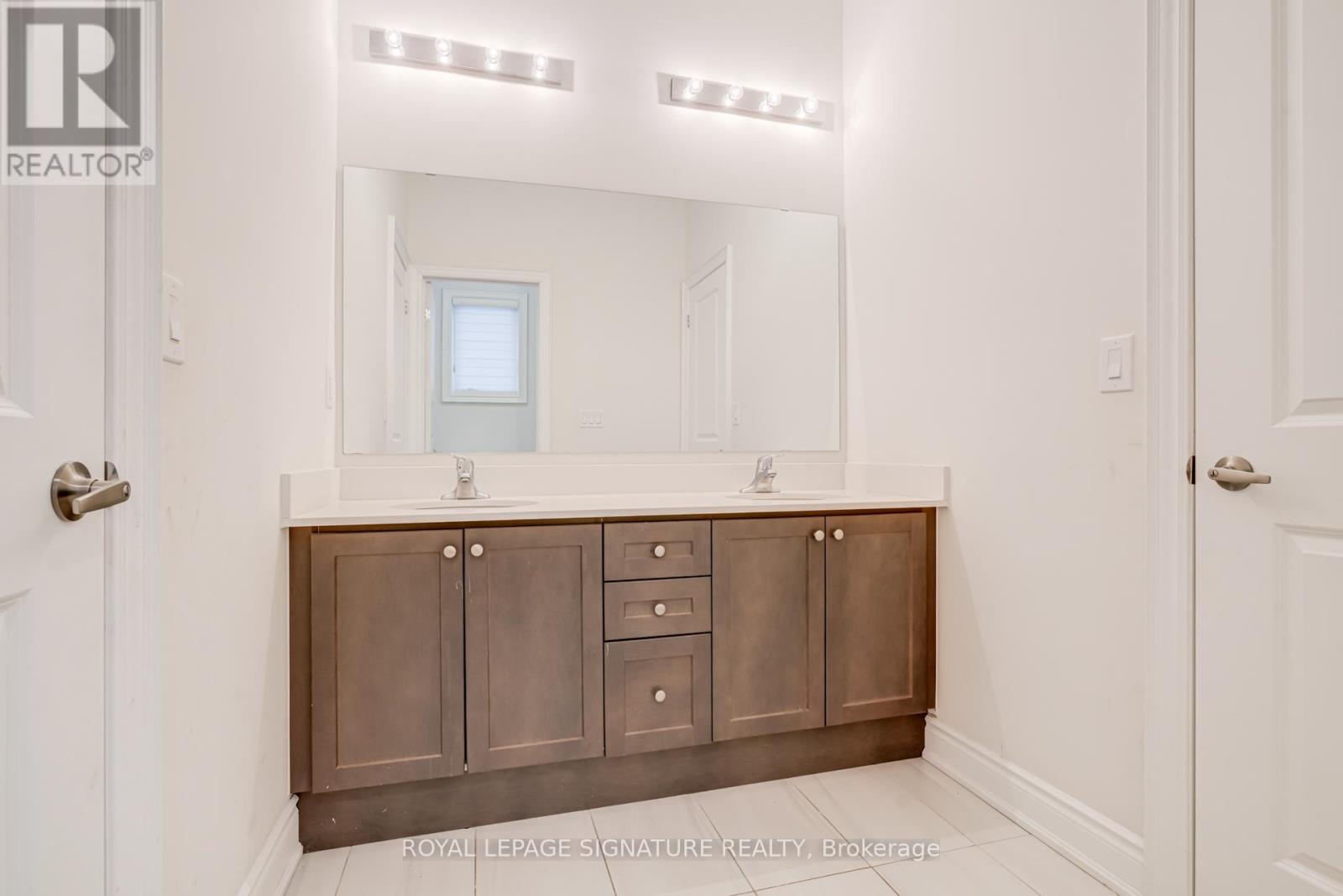 71 Maple Fields Circle, Aurora, Ontario  L4G 3X6 - Photo 29 - N12792666