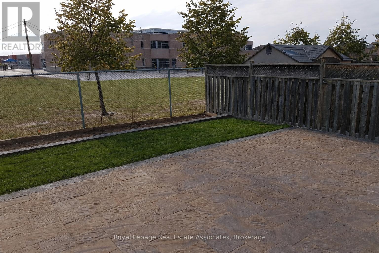 5836 Terrapark Trail, Mississauga, Ontario  L5M 6S1 - Photo 49 - W12810724