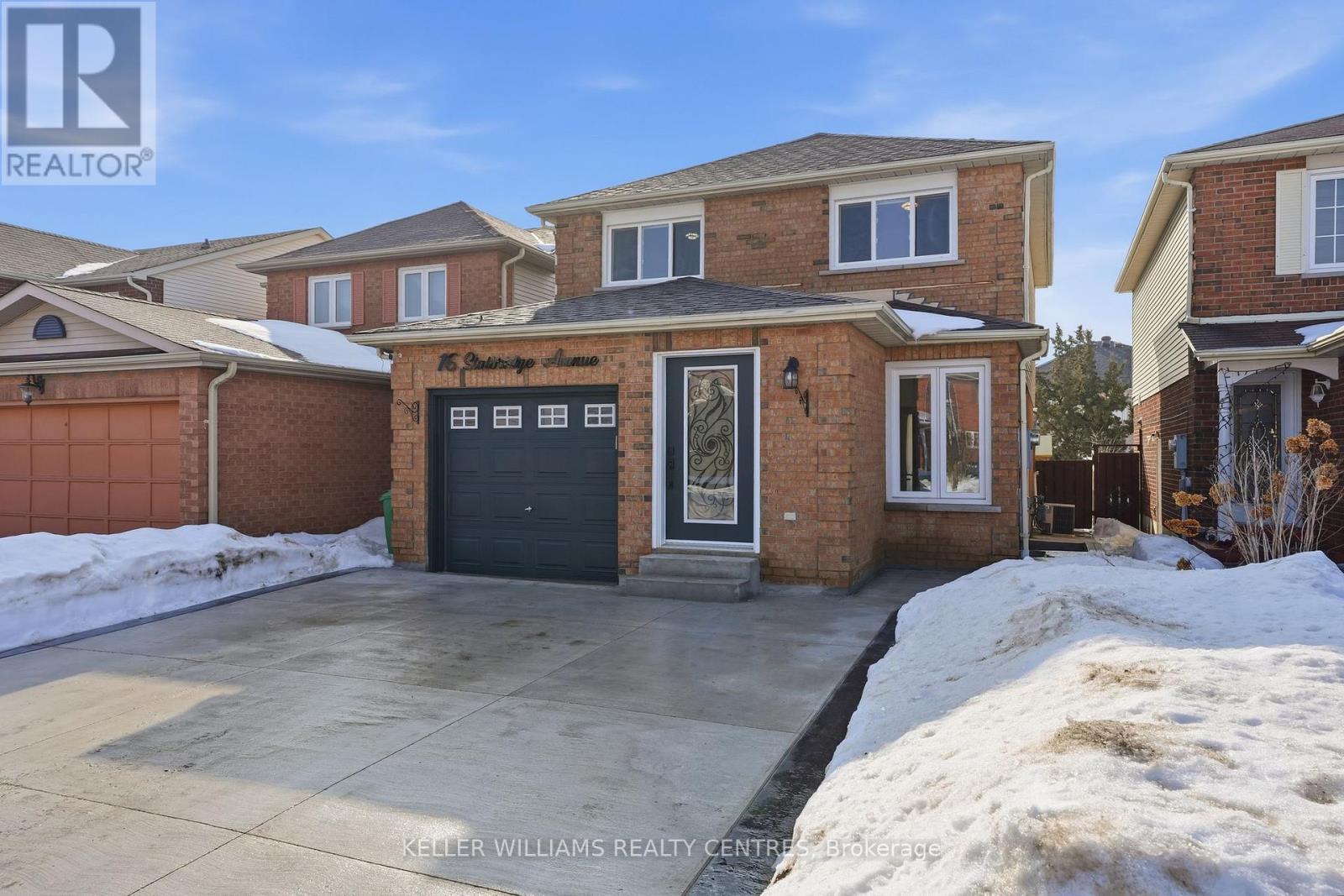 16 Stalbridge Avenue, Brampton, Ontario  L6Y 4H1 - Photo 2 - W12810732