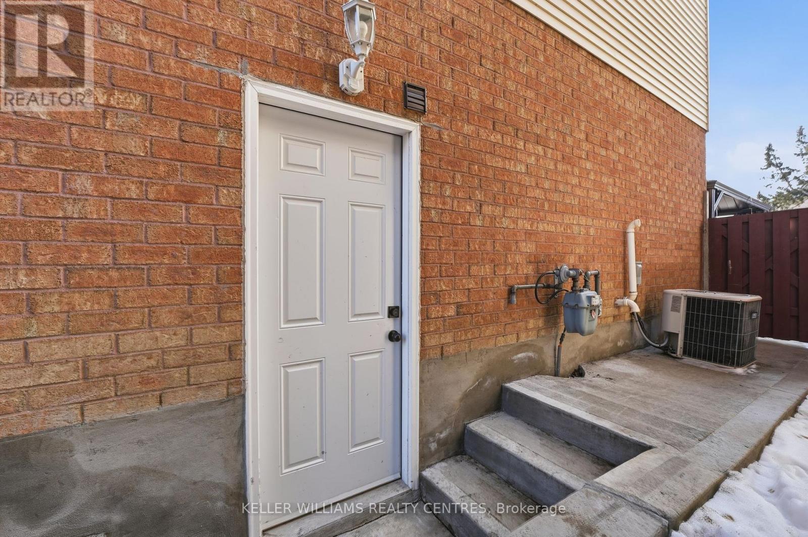 16 Stalbridge Avenue, Brampton, Ontario  L6Y 4H1 - Photo 36 - W12810732