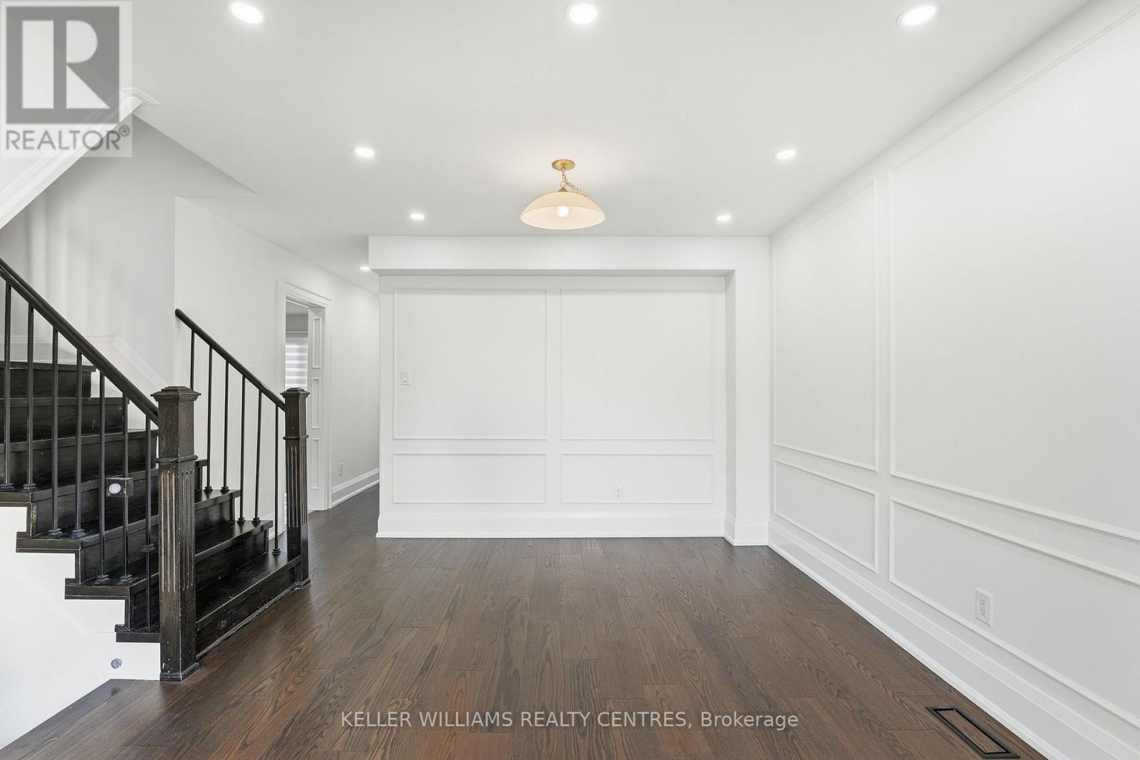 16 Stalbridge Avenue, Brampton, Ontario  L6Y 4H1 - Photo 8 - W12810732