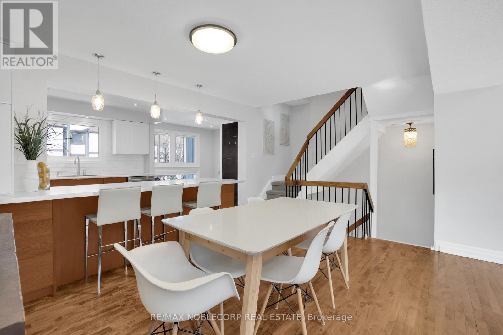 52 - 1080 Walden Circle, Mississauga, Ontario  L5J 4J9 - Photo 8 - W12810736