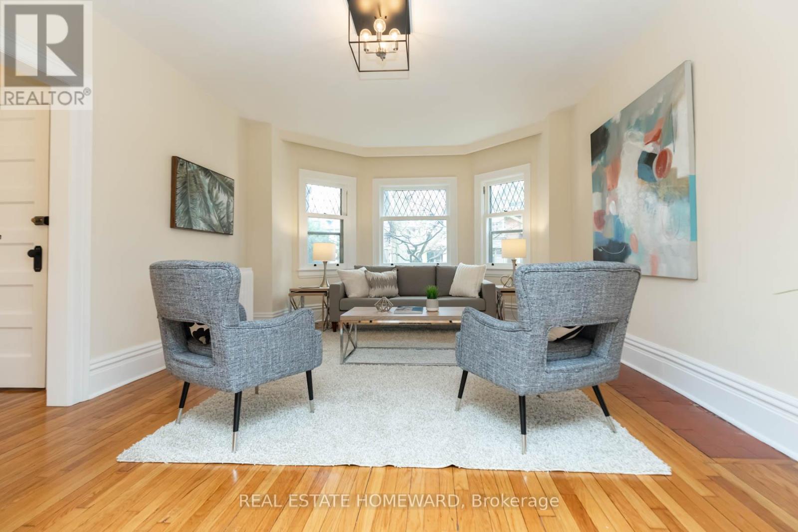 Main - 92 Indian Road, Toronto, Ontario  M6R 2V4 - Photo 3 - W12810766