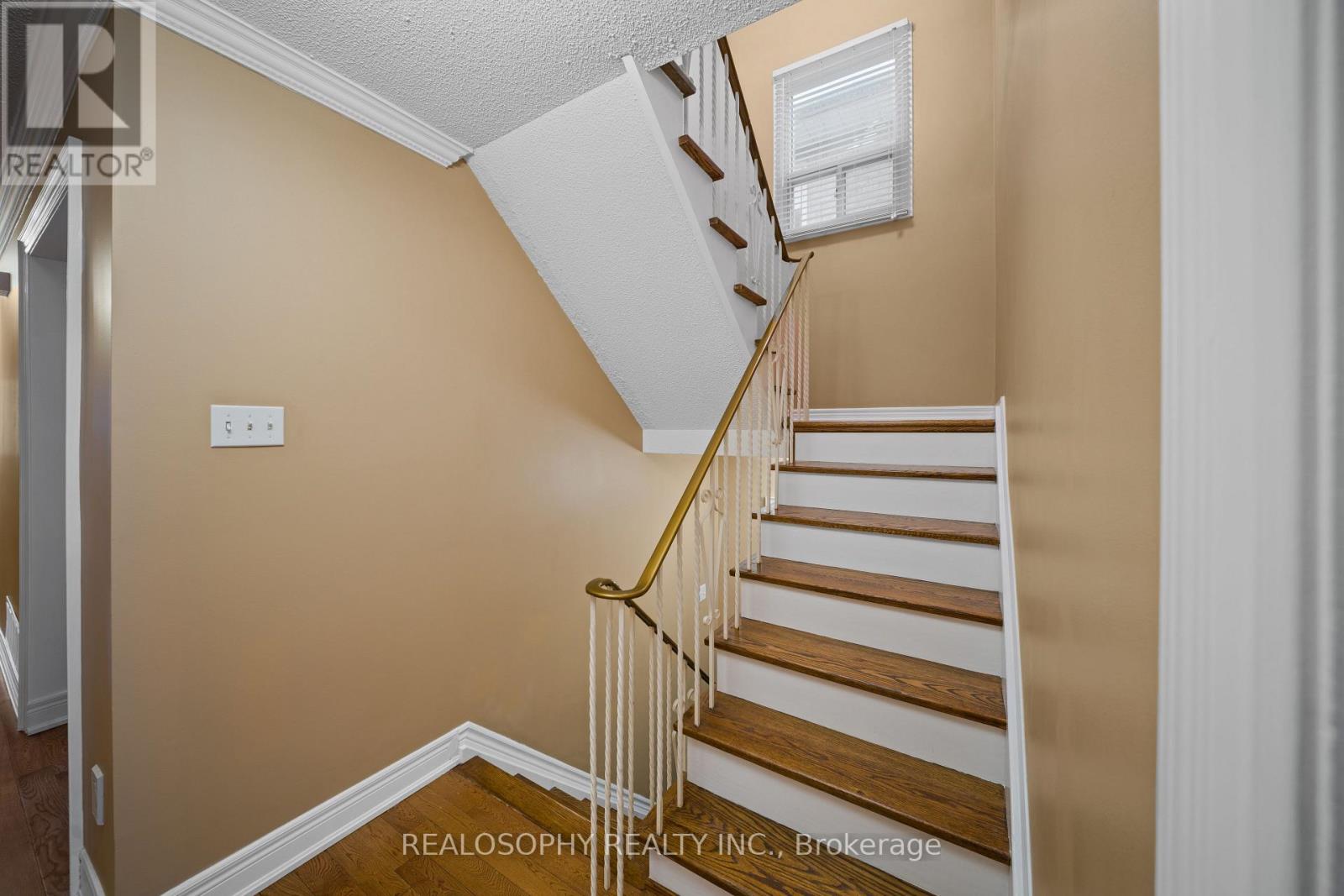 66 Primrose Avenue, Toronto, Ontario  M6H 3V3 - Photo 11 - W12810796