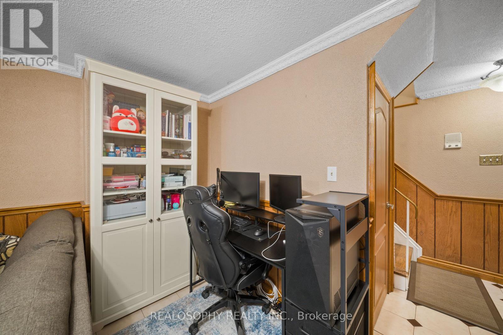 66 Primrose Avenue, Toronto, Ontario  M6H 3V3 - Photo 22 - W12810796