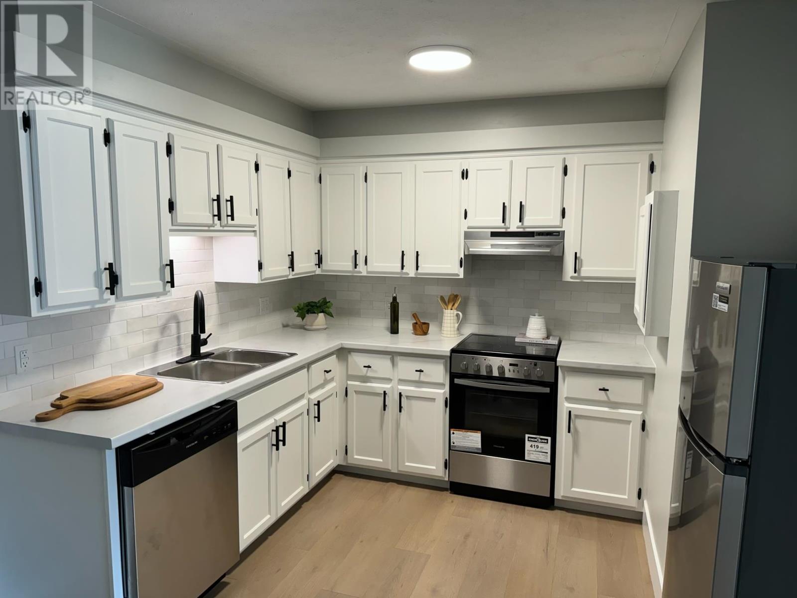 #5 8 Glen Stewart Drive, Stratford, Prince Edward Island  C1B 2B3 - Photo 11 - 202603207