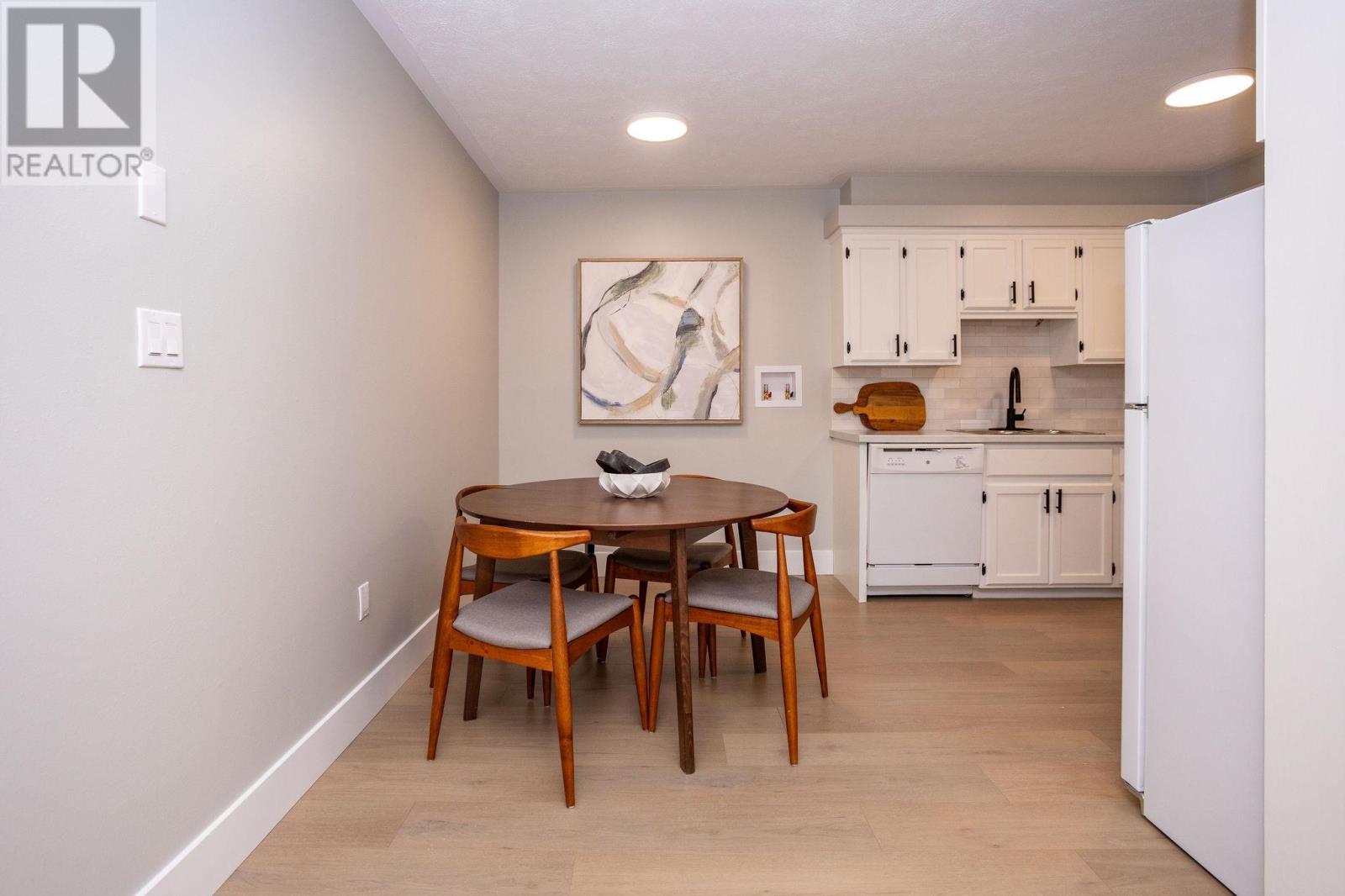 #5 8 Glen Stewart Drive, Stratford, Prince Edward Island  C1B 2B3 - Photo 12 - 202603207