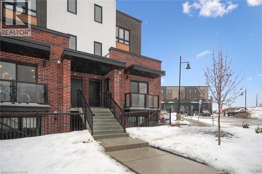 239 Chapel Hill Drive, Kitchener, Ontario N2R 0S4 - Photo 2 - 40806174