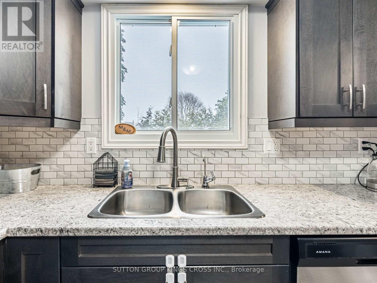 11 Bellefield Crescent, Wellington North, Ontario  N0G 1A0 - Photo 17 - X12810780