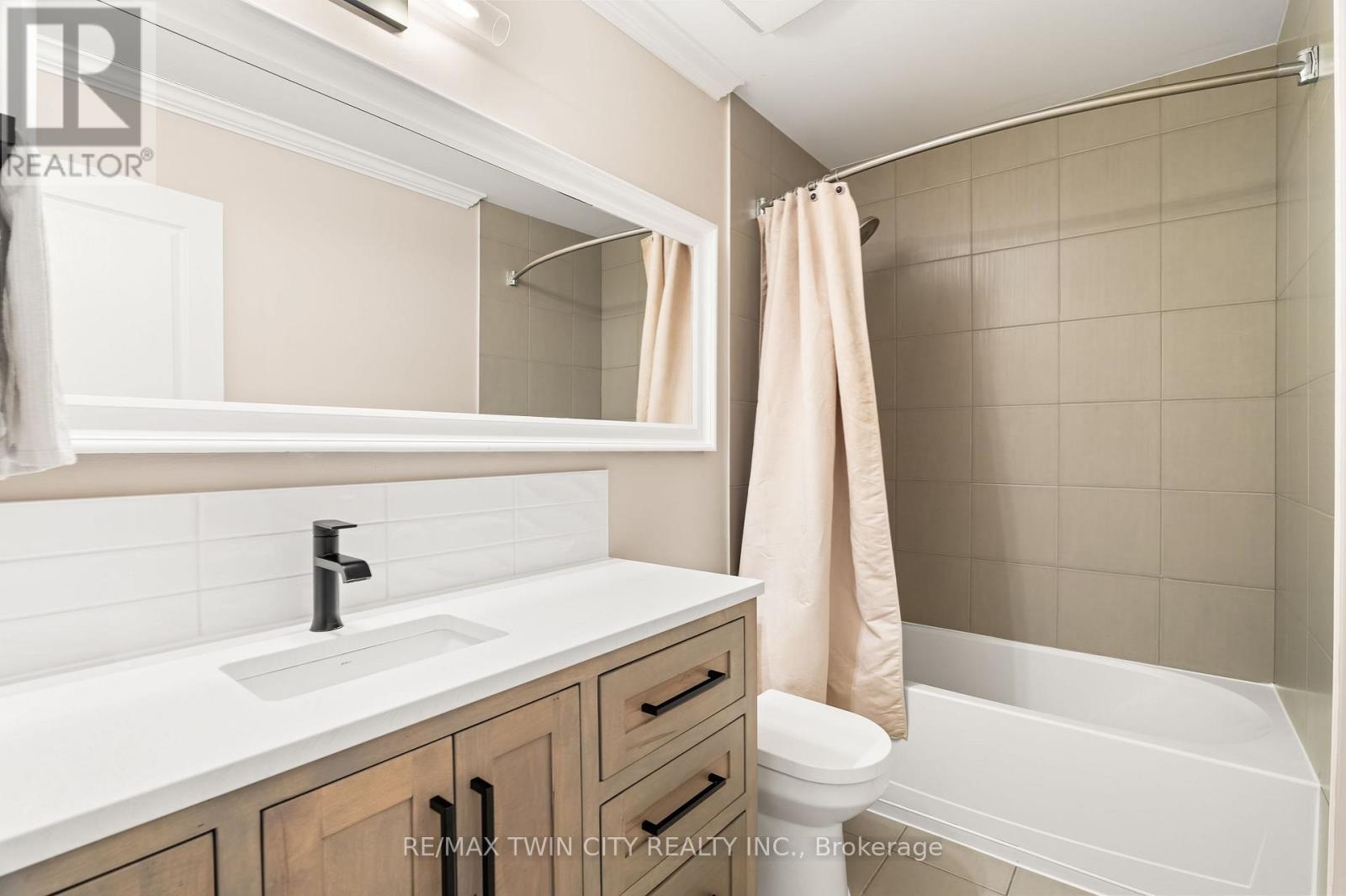 78 Forest Creek Drive, Kitchener, Ontario  N2R 0B5 - Photo 29 - X12810802