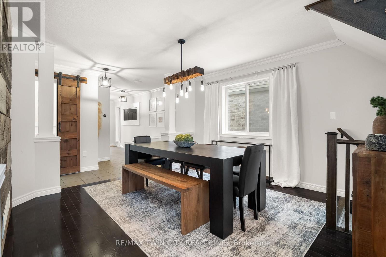 78 Forest Creek Drive, Kitchener, Ontario  N2R 0B5 - Photo 7 - X12810802