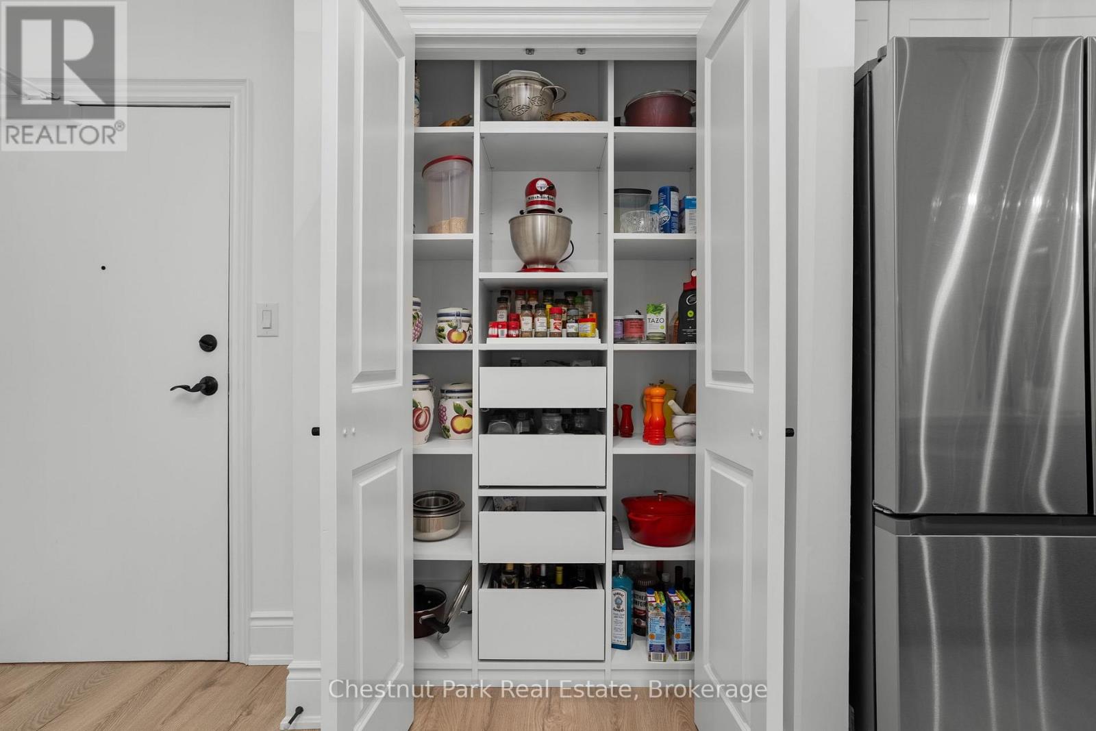 402 - 391b Manitoba Street, Bracebridge, Ontario P1L 0B5 - Photo 32 - X12810834