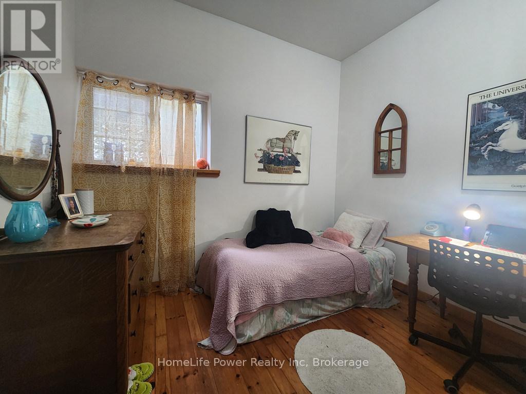 110 Surrey Street E, Guelph (Downtown), Ontario  N1H 3P9 - Photo 6 - X12810868