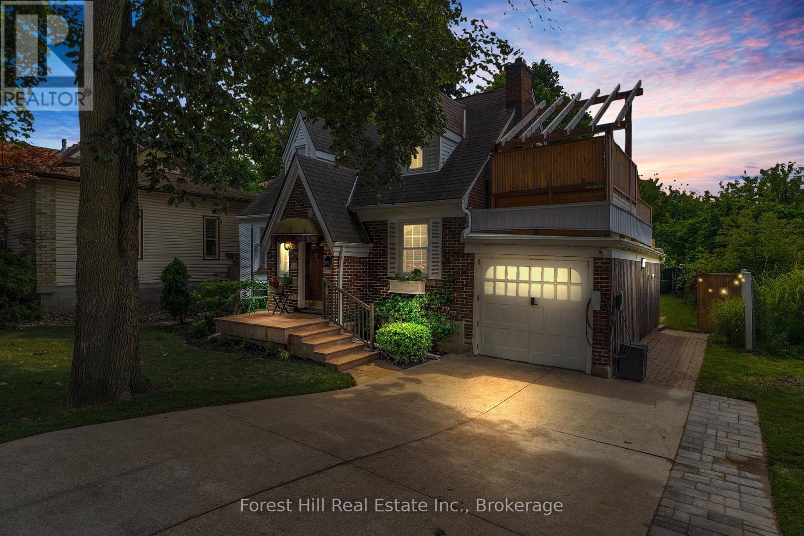 161 Herbert Street, Waterloo, Ontario  N2J 1T3 - Photo 5 - X12810892