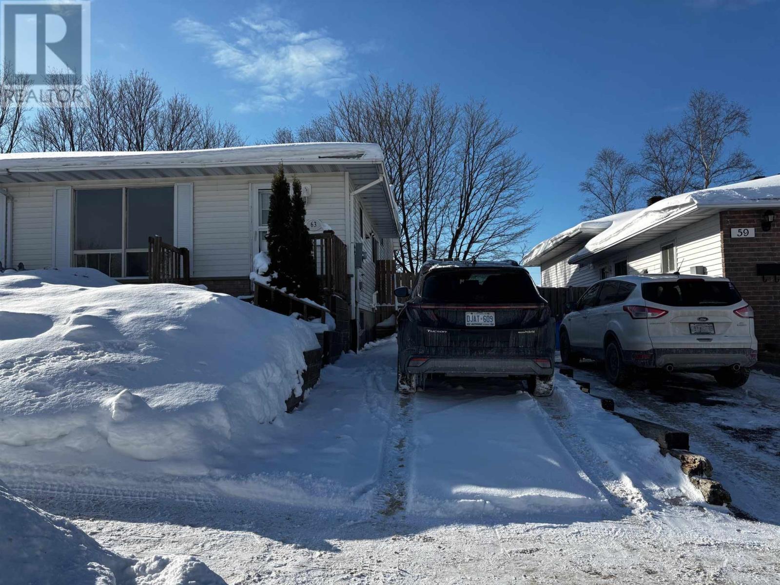 63 Frobel Dr, Elliot Lake, Ontario  P5A 3A4 - Photo 2 - SM260333