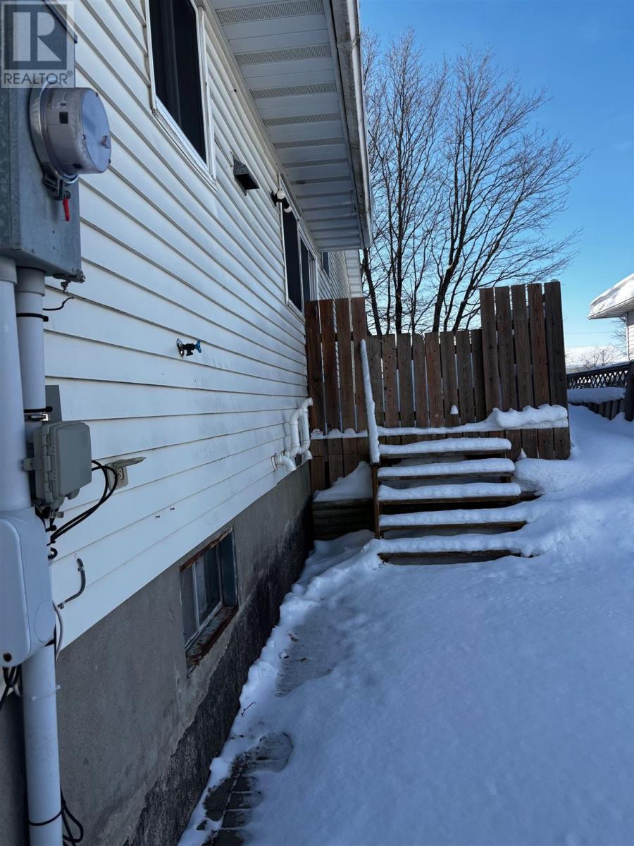 63 Frobel Dr, Elliot Lake, Ontario  P5A 3A4 - Photo 26 - SM260333