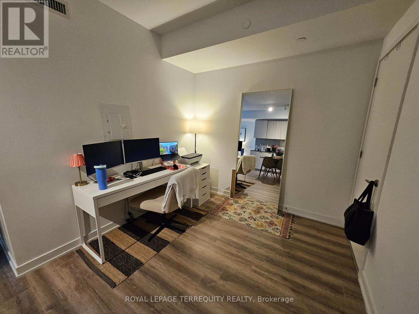 918 - 15 Queens Quay E, Toronto, Ontario  M5E 0C5 - Photo 12 - C12809460