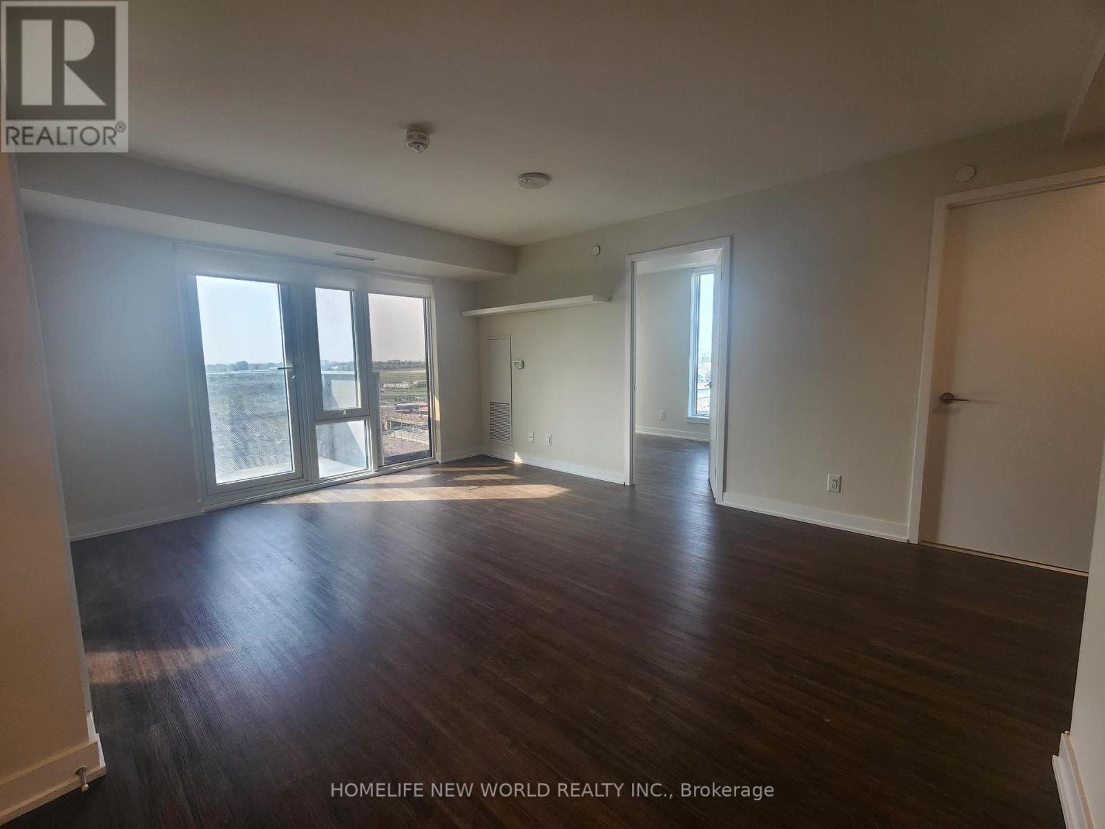 815 - 38 Monte Kwinter Court, Toronto, Ontario  M3H 0E2 - Photo 4 - C12810812